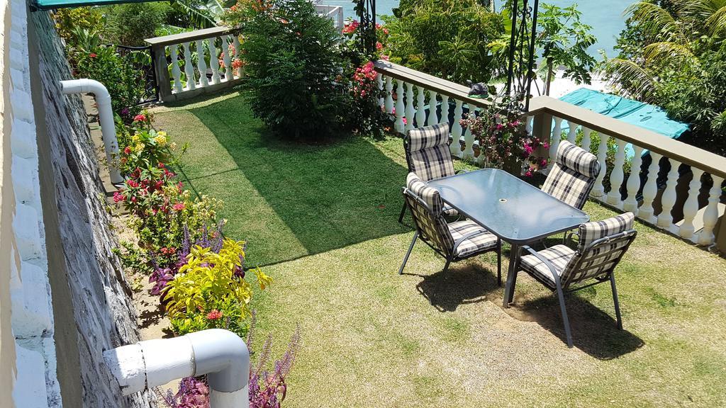 빅토리아 Hibiscus House Seychelles Self Catering 아파트 외부 사진