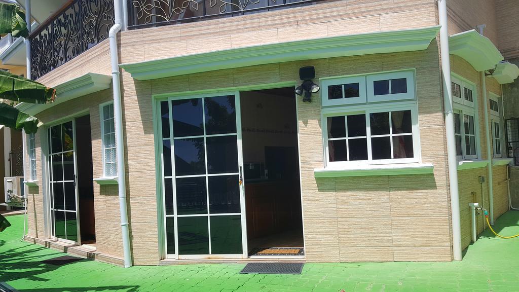 빅토리아 Hibiscus House Seychelles Self Catering 아파트 외부 사진