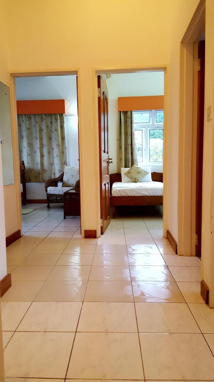 빅토리아 Hibiscus House Seychelles Self Catering 아파트 외부 사진